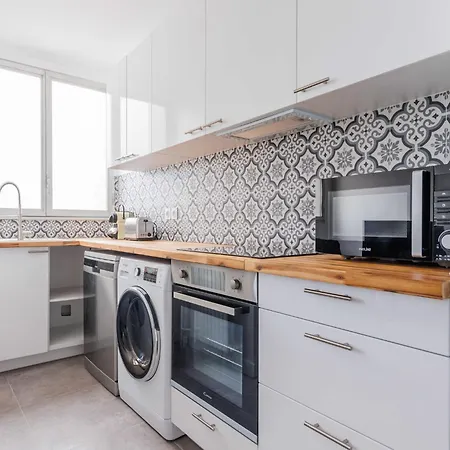 Daire Near 1 Bdr 4p La Paris